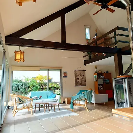 Les P'tits Crabes Bord De Holiday home